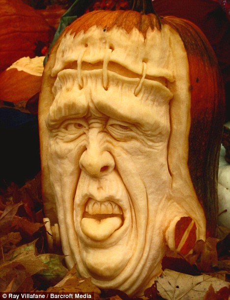Amazing Pumpkins From Around The Internet (Happy Moose oween!)