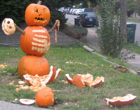 Amazing Pumpkins From Around The Internet (Happy Moose oween!)