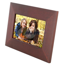 Newegg Canada: Digital Photo Frame $39.99 & Free Shipping! (TODAY)