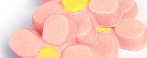 Lush.ca: Lower Shipping + MUM Flower Bath Bombs on Sale