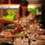 How to Throw a Fab Dinner Party on a Budget
