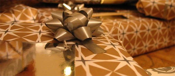 Christmas Deals: Well Find Them! 