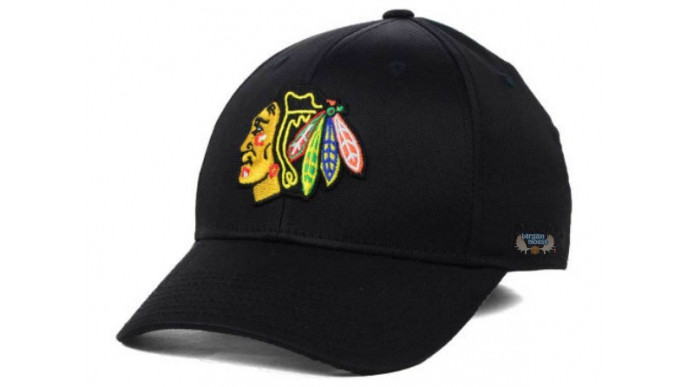 Lids Canada: Buy 1, Get 1 50% Off Select Caps, Apparel and Novelties