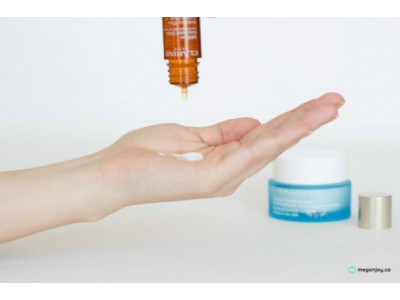 The Bay Canada: Clarins Choose Your Free Gift Event (up to $185 Value Free) 