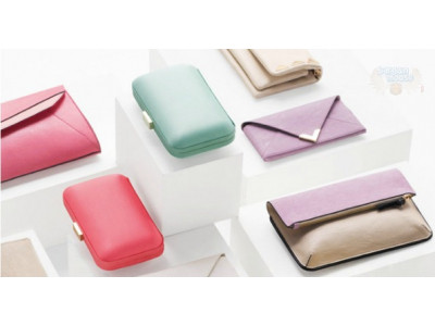 Accessorize (UK): Free Shipping to Canada 