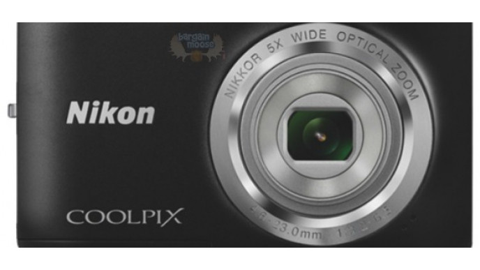 Future Shop: Free Camera Bag & Memory Card with New Cameras