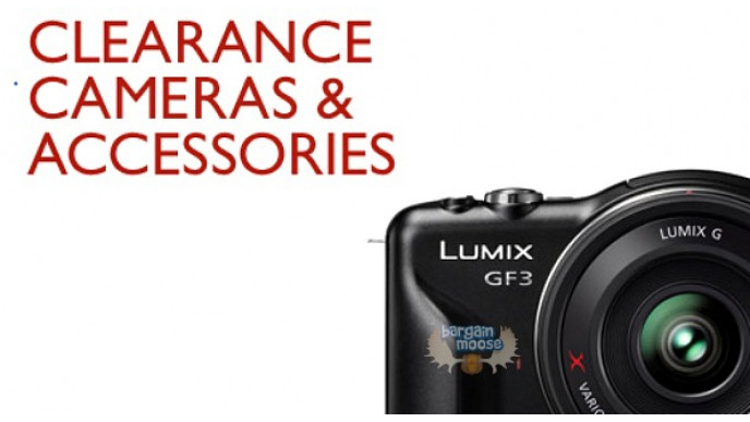 Blacks Canada: End of Season Camera & Accessories Clearance Sale