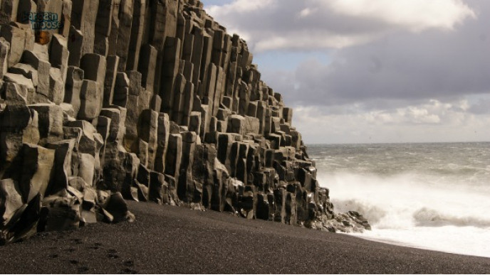 Sears Outlet Canada: Sony External Camera Flash - $130 (Save $70)