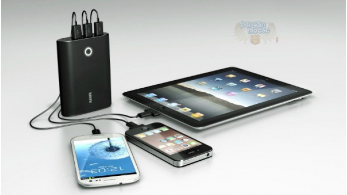 Amazon Canada: Anker 2nd Gen. Battery Charger 12000mAh - Now $60 (Save $40)
