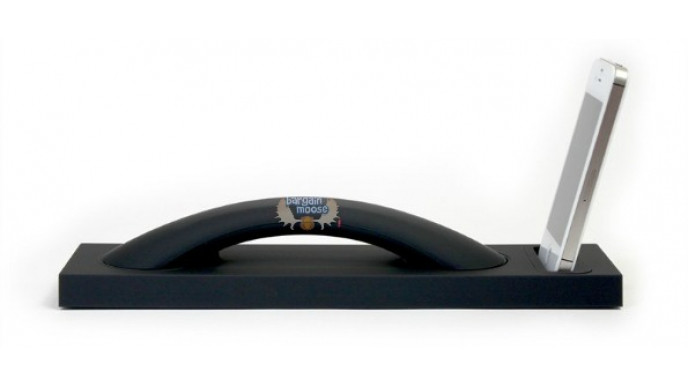 Chapters Indigo Canada: Native Union Curve Bluetooth iDock Only $30 (Was $100)