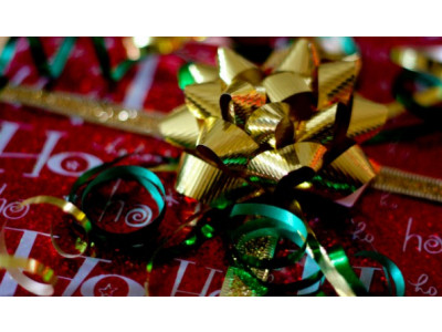 The Bay Canada: Gifts With Purchase Beauty Deals