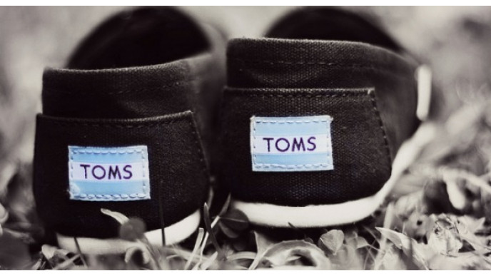 Toms Canada Promo Code: 15% Off & Free Shipping