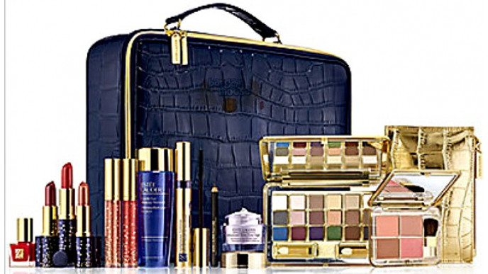 The Bay Canada: Estee Lauder Premiere Colour Collection For $68.50 (Valued at $345) 