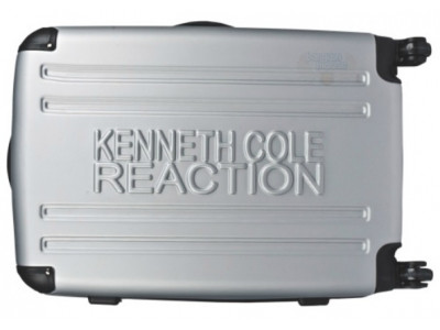 Best Buy Canada: Up To 70% Off Kenneth Cole Luggage