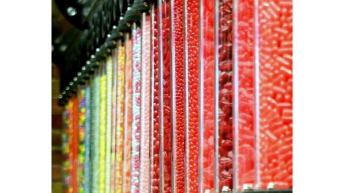 Beyond The Rack Canada: Candy Over 60% Off