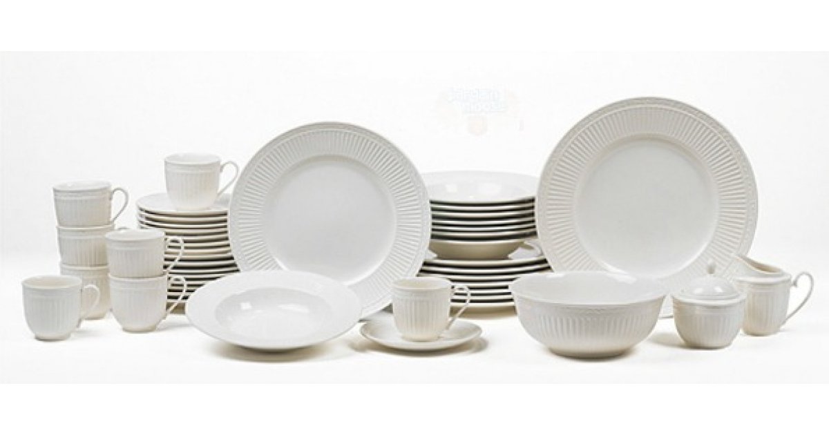 The Bay Canada Mikasa 45 Piece Dinnerware Set 270 (Was 915)