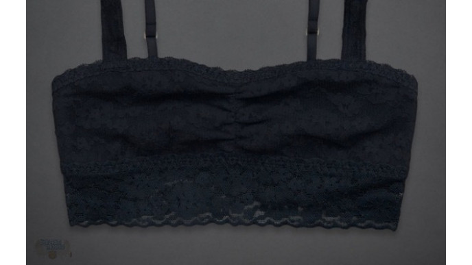 Hollister Canada: 83% Off Lace Bralettes - Now $4.99