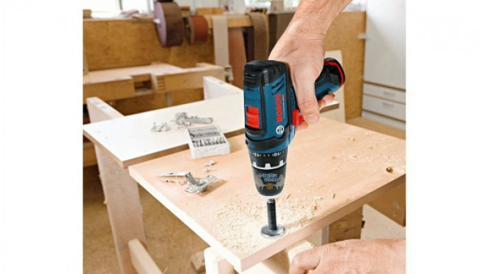 Amazon Canada: Bosch 12-Volt Drill/Driver Only $50 (Was $195)