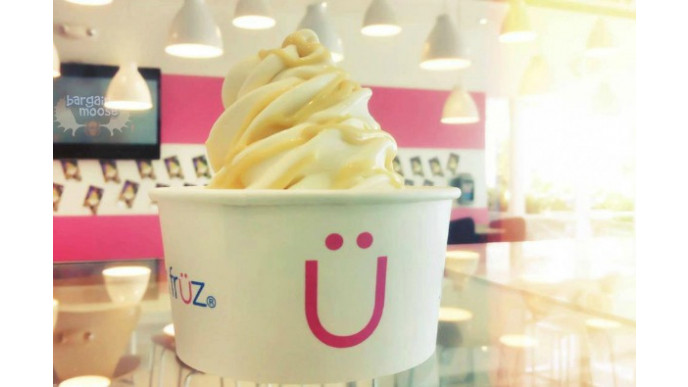 Dealfind Canada: $5 For $10 At Yogen Fruz