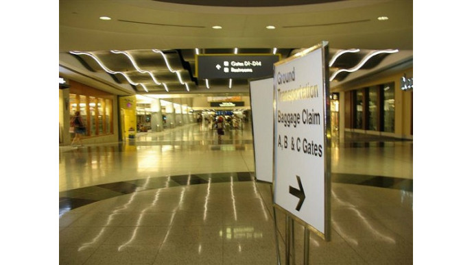 The Bay Canada: Get Up To 65% Off Luggage