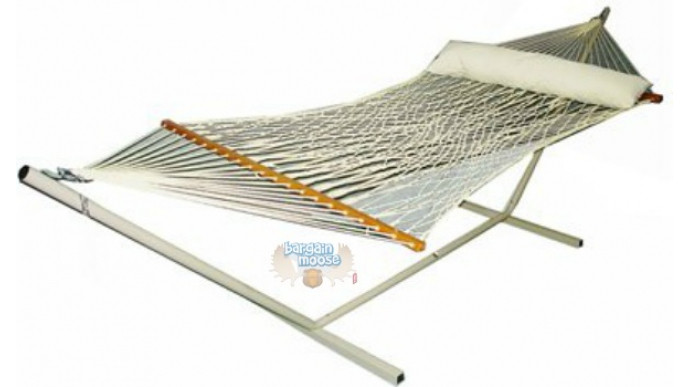 Lowes Canada: Outdoor Furniture Up To 50% Off