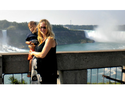 End Your Summer With Great Deals For Niagara Falls