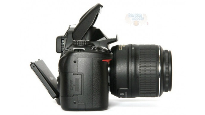 Amazon Canada: Buy Nikon dSLR Kit & Get $50 Off 2nd Lens
