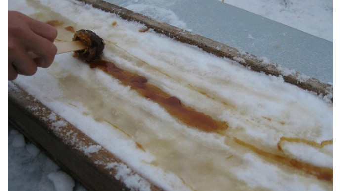 Chapters Canada: Canada's Favourite Recipes Only $20