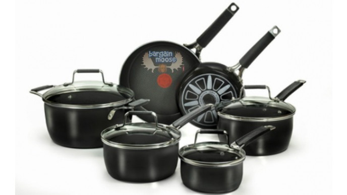 Sears Outlet Canada: Jamie Oliver 10-Piece Cookware 75% Off