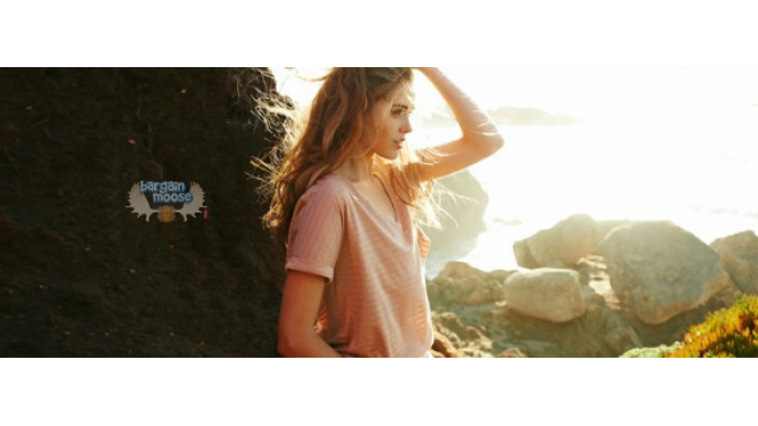 RW & Co. Canada: BOGO 50% Off Men's & Ladies T-Shirts