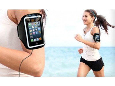 WagJag Canada: $18 For 2 iPhone or iPod Armbands