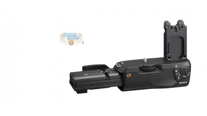 Sony Store Canada: Vertical Grip for α500/α550 Was $275 | Now $25