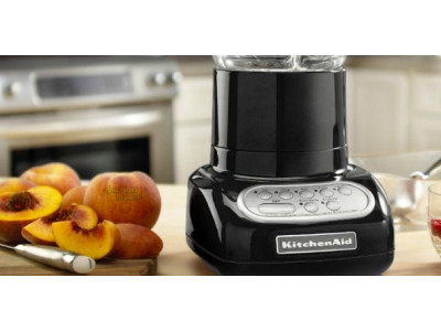 Amazon Canada: Save $100 - KitchenAid 5-Speed Blender Now $89.97