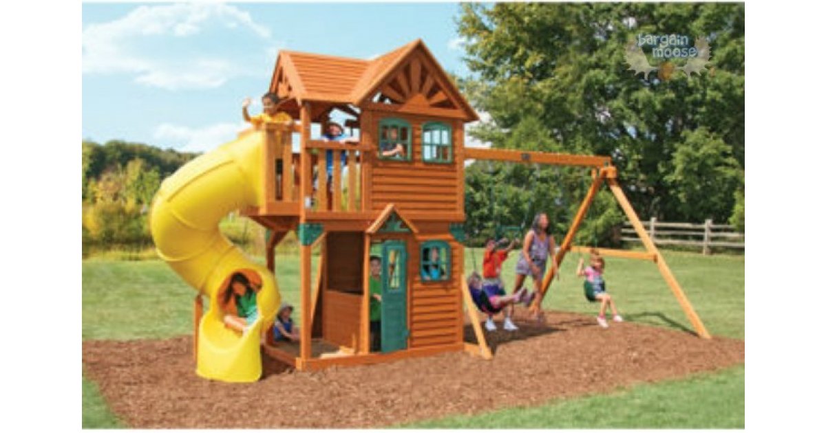 Costco Canada: Get $200 Off Cedar Summit Mountainview Play Set