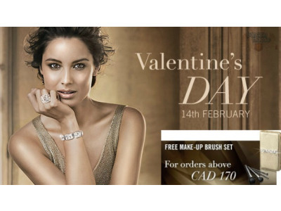 Swarovski Canada: Free Makeup Brush Set w/ $170+ Purchase