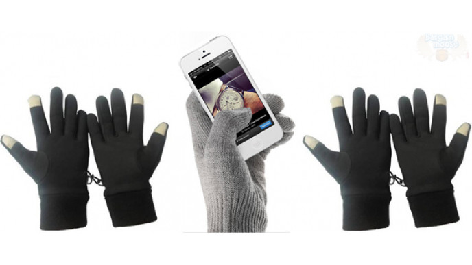 WagJag Canada: $15 for Pair of Touchscreen Gloves (a $35 Value)