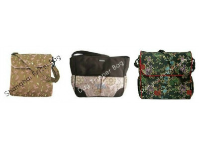 True Cuddles: GLOBAL Kecci Bags 50% Off