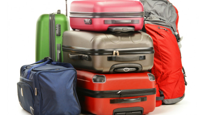 B1G2 Free Select Luggage @ Hudson's Bay *GLITCH?!?* (EXPIRED)