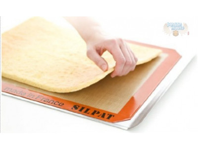 Amazon Canada: 30% Off Silpat Non-Stick Jelly Roll Mat - Now $19.33