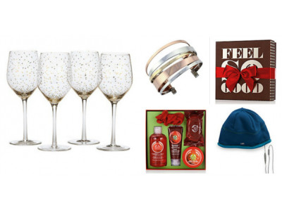 Last-Minute Stocking Stuffers Ship Free @ Hudson's Bay | Today Only!