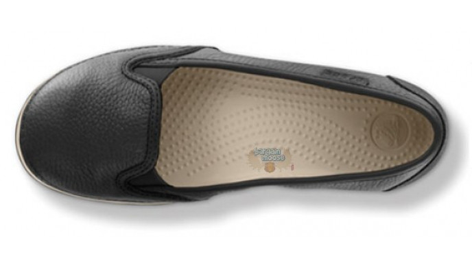 Crocs Canada: 50% Off Women's Hover Slip-on Leather Shoe - Now $34.99