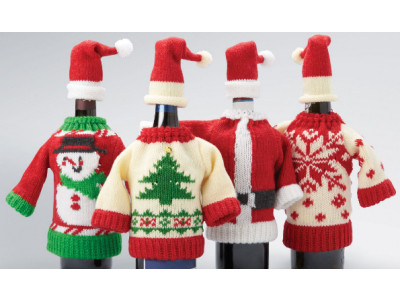 Sears.ca: Christmas Knitted Bottle Covers Only $4.04 Each