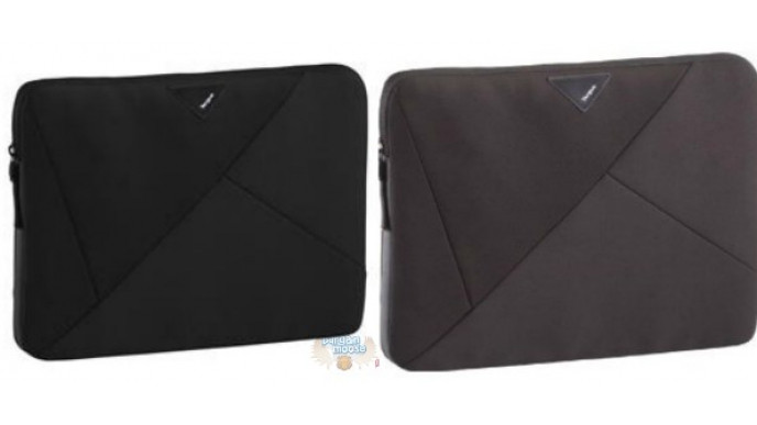 Newegg.ca: Targus Black A7 Notebook Case: $12.99 (Orig. $34.99) + Free Shipping