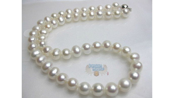 eBay Canada: 9 mm AA White Freshwater Pearl Necklace $16.99 (87% Off)
