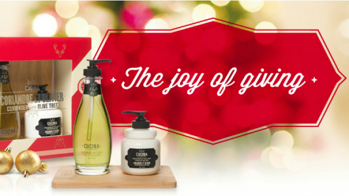 Fruits & Passion Exclusive: Up to 50% Off & 20% to 25% Off Coupons & Free Shipping