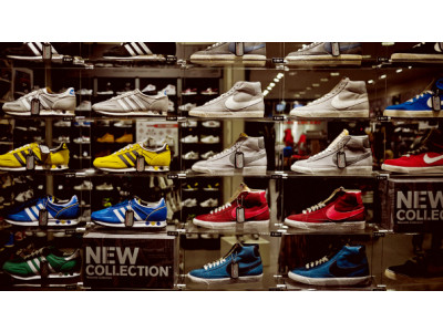 Foot Locker Canada: Up to 80% Off & Free Shipping Coupon 