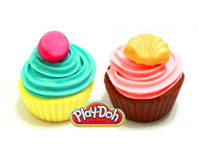 50% Off Play Doh Cupcake Celebration Playset just $14 @ Toys R Us Canada (EXPIRED)