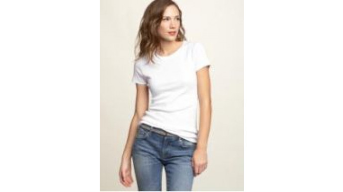Gap Canada: $9 Ts