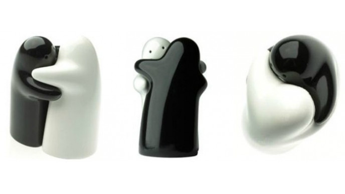 Huggers Salt & Pepper Shakers Just $2 @ Walmart Canada (EXPIRED)