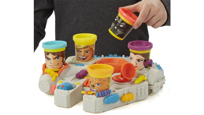 PLAY-DOH Star Wars Millennium Falcon Featuring Can-Heads was $27 now only $14 @ Amazon!! (EXPIRED)